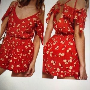 TOP-SHOP Floral Romper  Print Size 8.